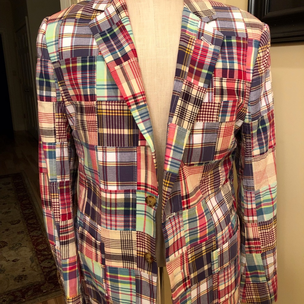 Vineyard Vines Brand New Never Worn with Tags Size 40R